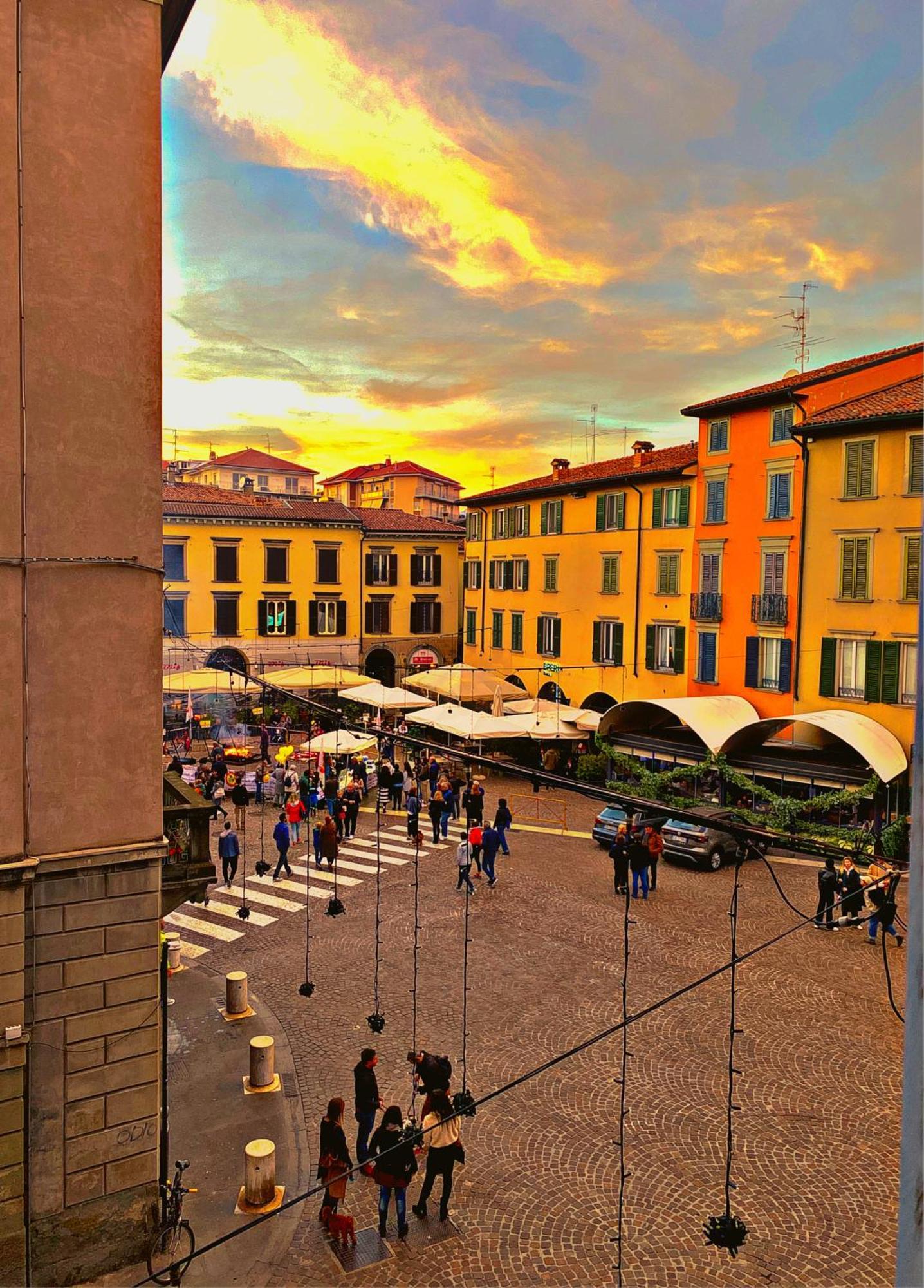 Appartamento Bergamo Centro Piazza Pontida - The Italian Escape Exterior foto